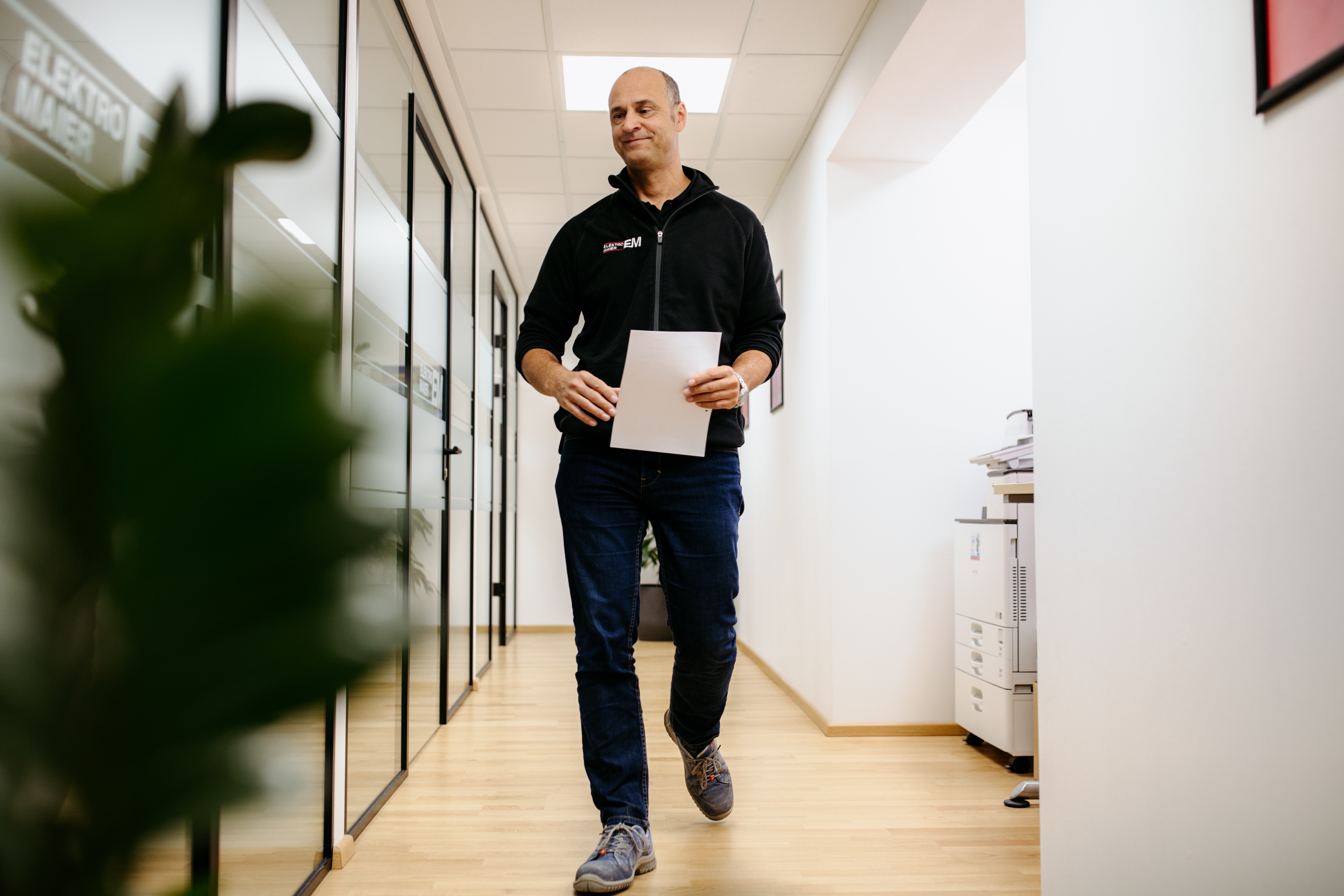 Projektleiter (m/w/d) Projektleiter (m/w/d)